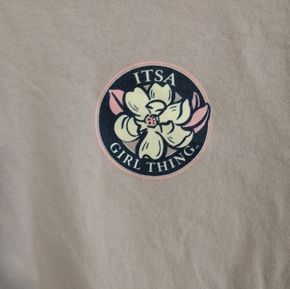 𝅺IT'S A Girl Thing Coffee and Jesus T Shirt Size Medium - Picture 2 of 6